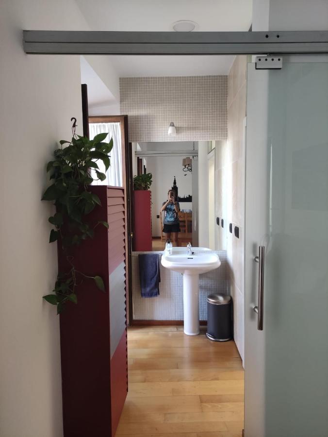 Precioso Apartamento Centro De Sevilla Luaran gambar